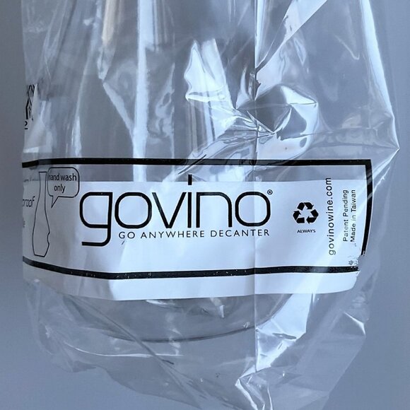 GOVINO GO ANYWHERE DECANTER PLASTIC - Picture 7 of 7